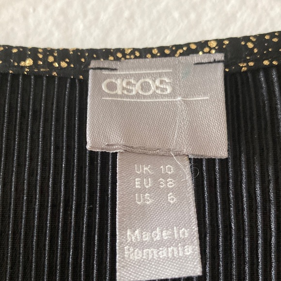 ASOS Black and Gold Long Sleeve Dress - Picture 2 of 6